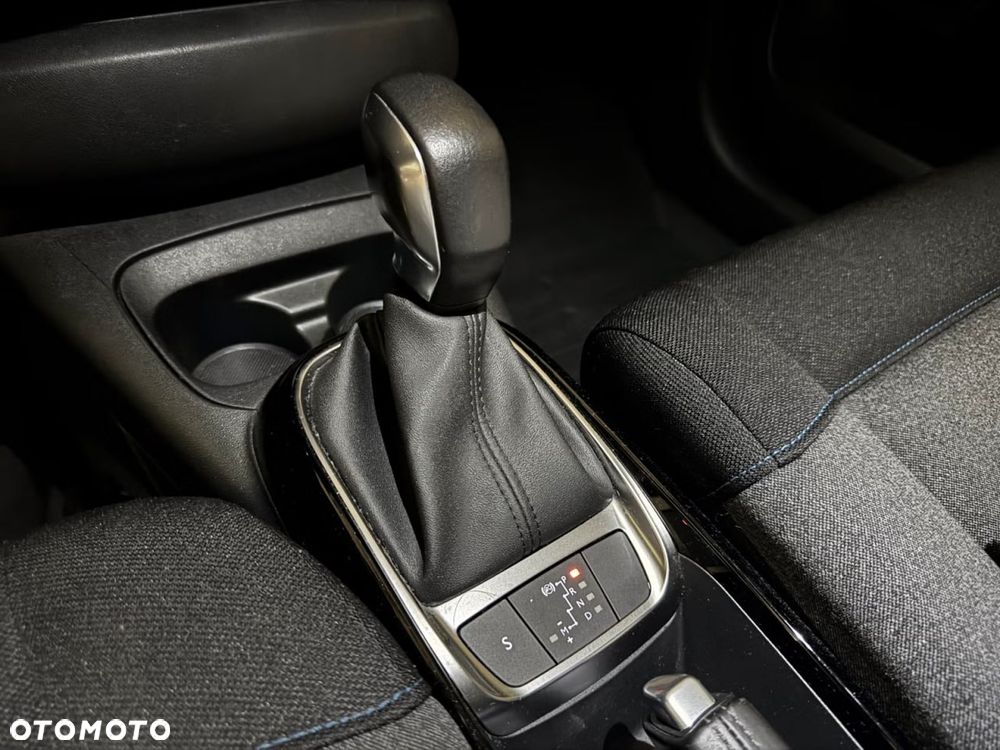 Citroën C4 PureTech 130 Stop&Start EAT8 SHINE - 20