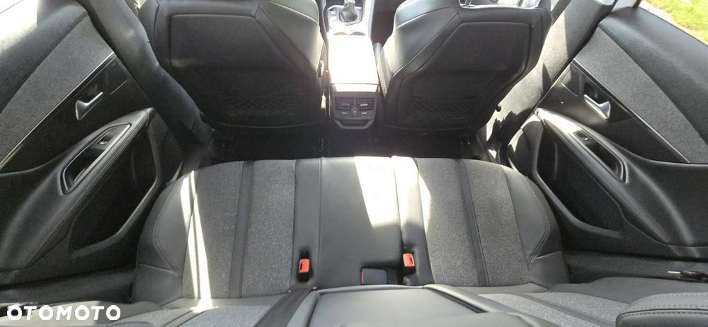 Peugeot 3008 - 34