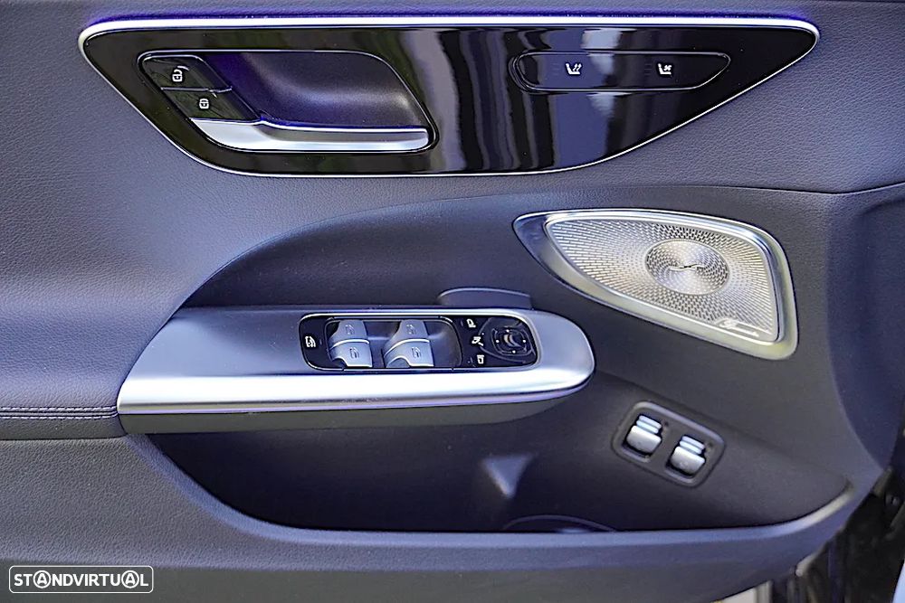 Mercedes-Benz C 300 e AMG Line - 56