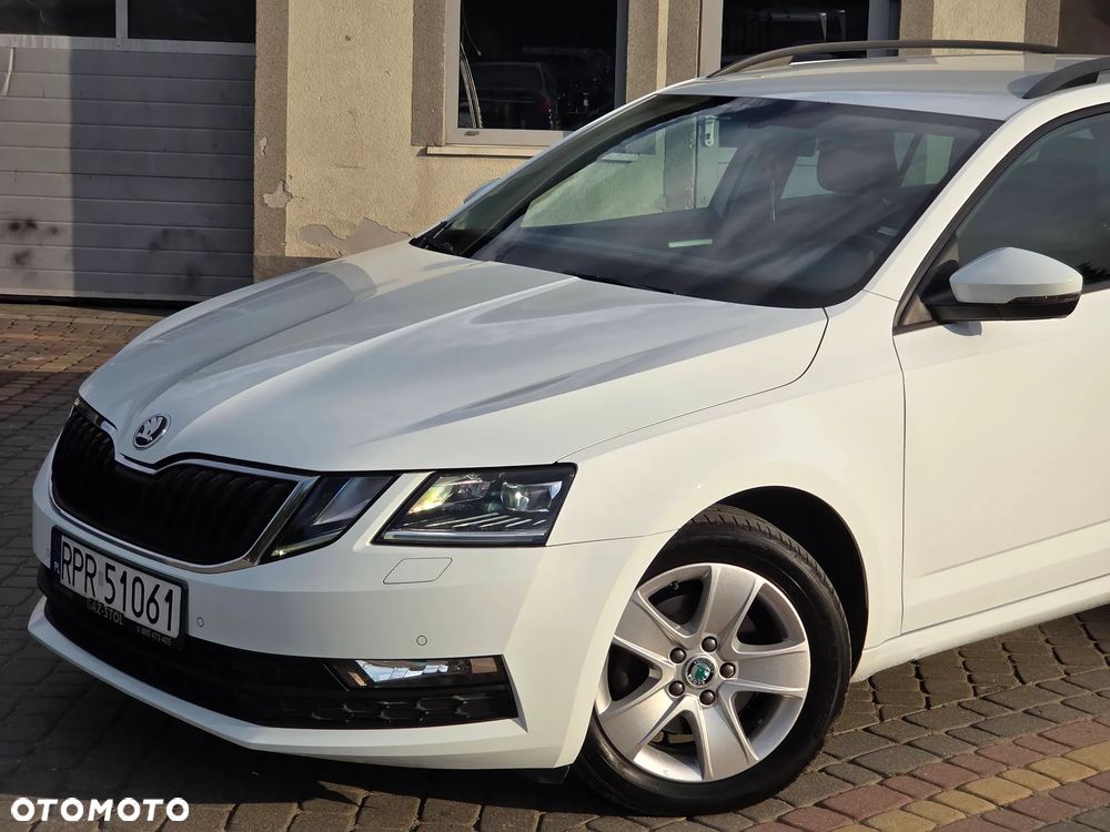 Skoda Octavia 2.0 TDI Style DSG - 7