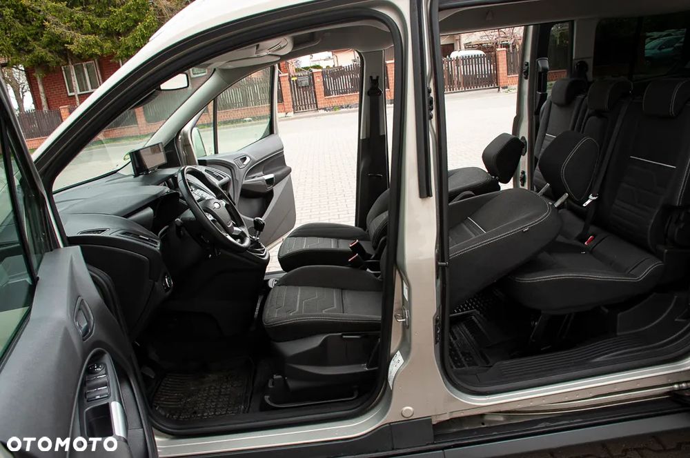 Ford Tourneo Connect Grand 1.6 TDCi Titanium - 27