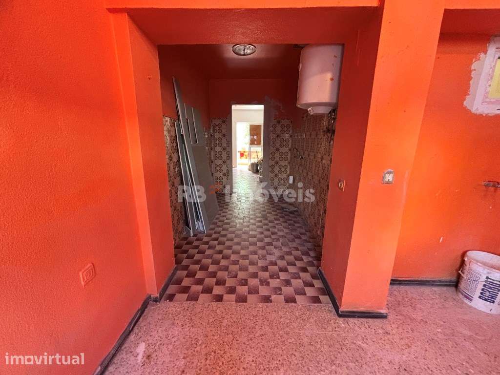 Apartamento T2 próximo da escola secundária - Grande imagem: 3/15