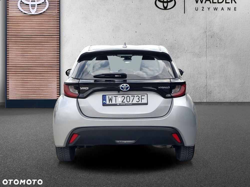 Toyota Yaris - 5