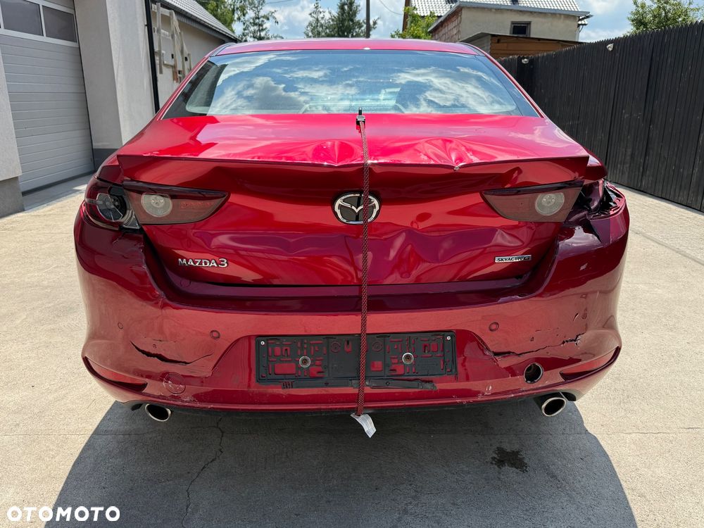 Mazda 3 2.0 mHEV Hikari - 4