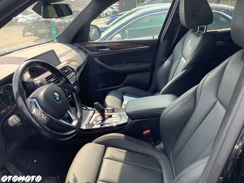 BMW X3 xDrive30i GPF Luxury Line sport - 9