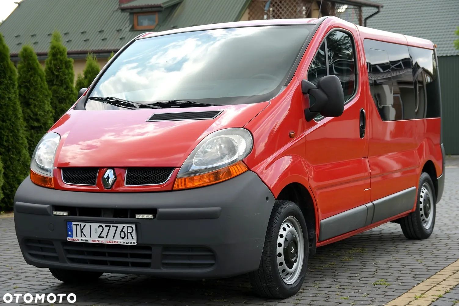 Renault Trafic - 1