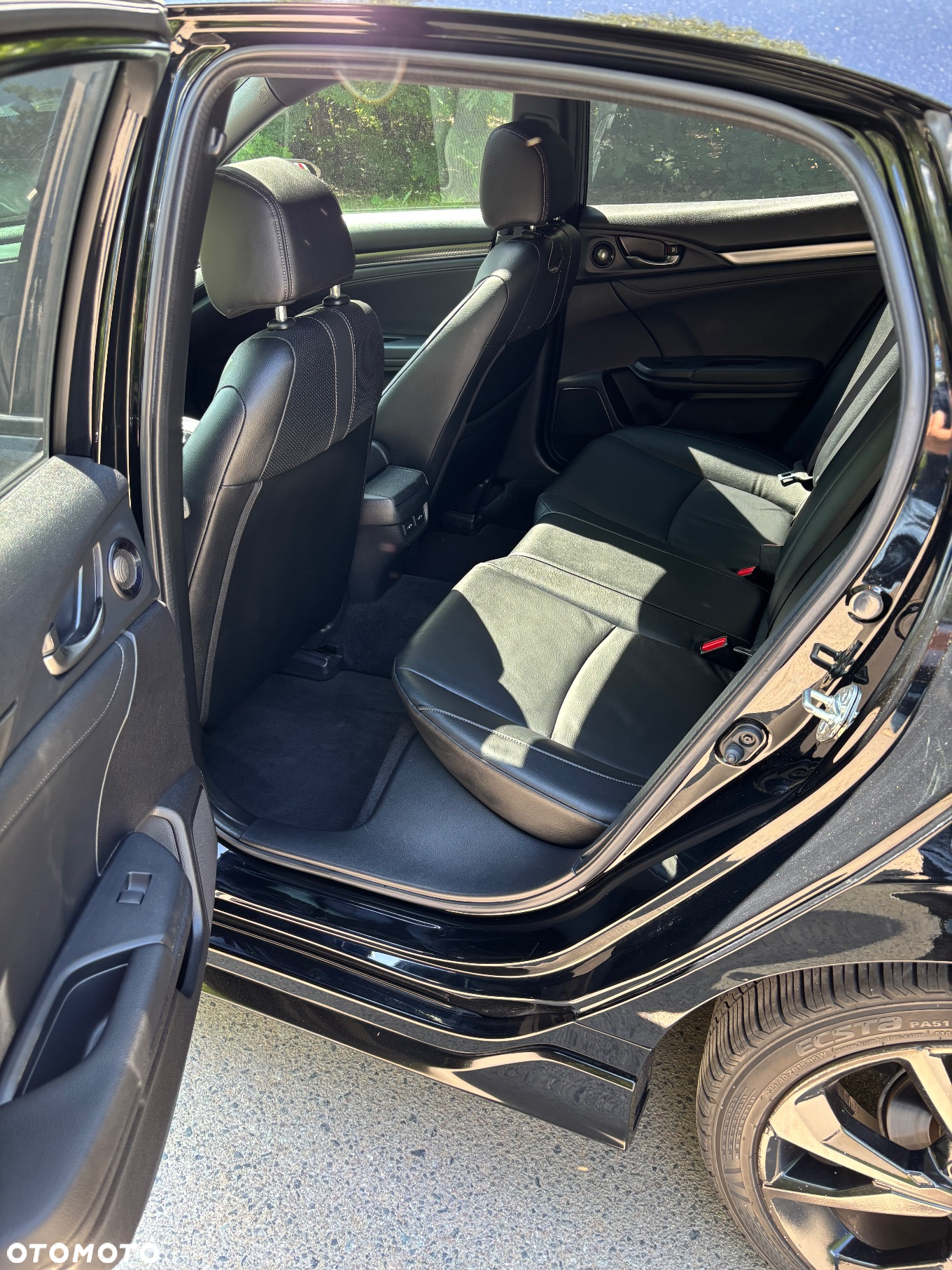 Honda Civic 1.5 i-VTEC Turbo CVT Sport - 9