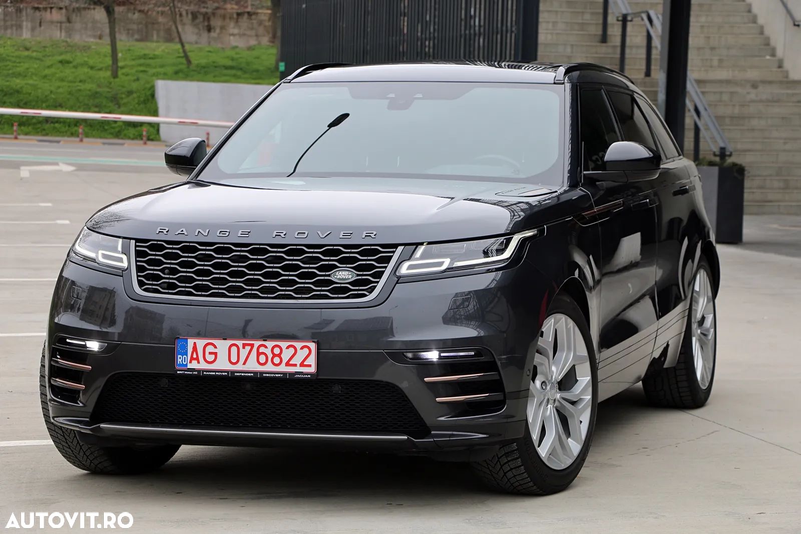 Land Rover Range Rover Velar 2.0 R-Dynamic HSE - 1