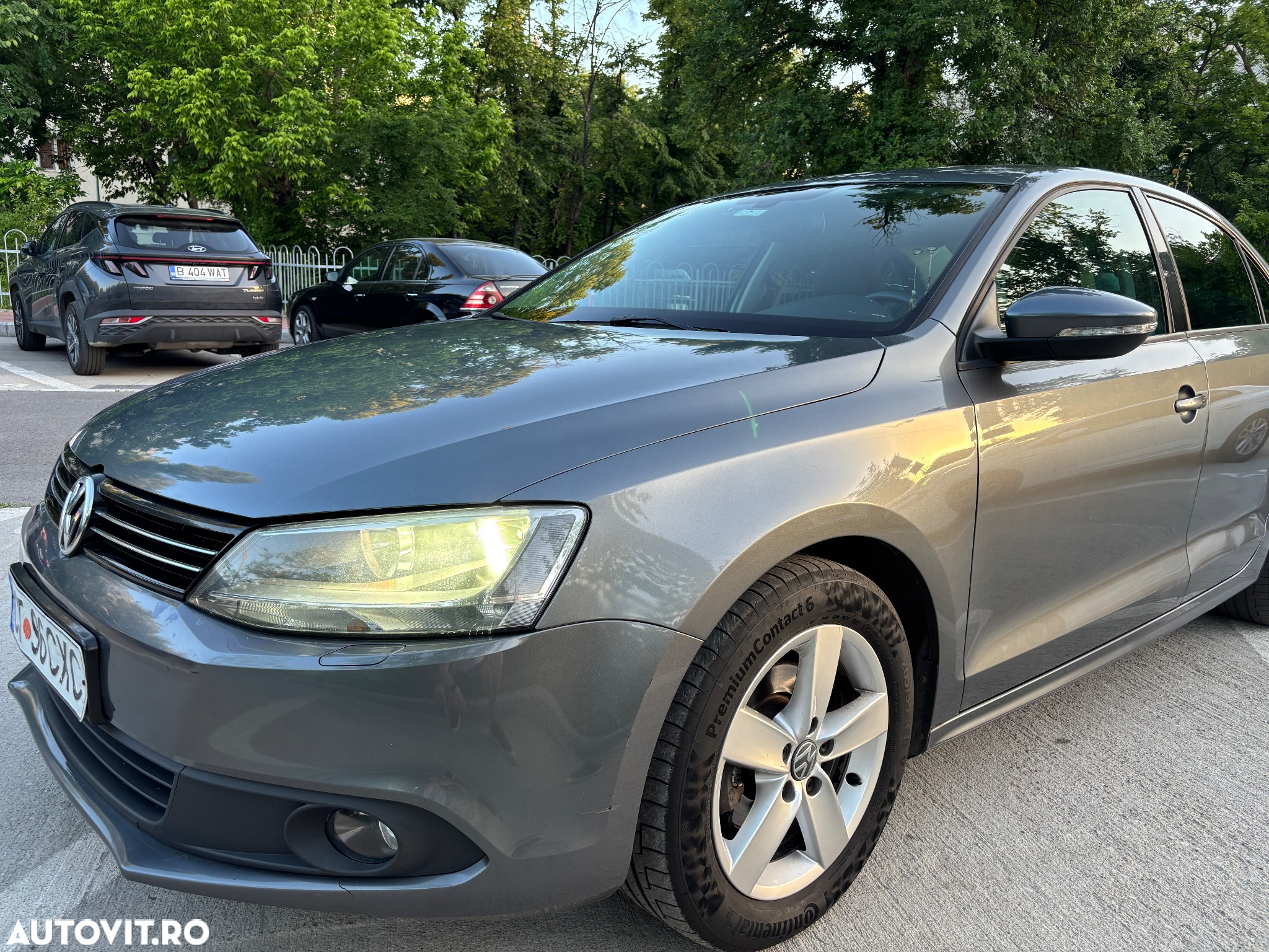 Volkswagen Jetta 1.6 TDI Blue Motion Technology Comfortline - 3