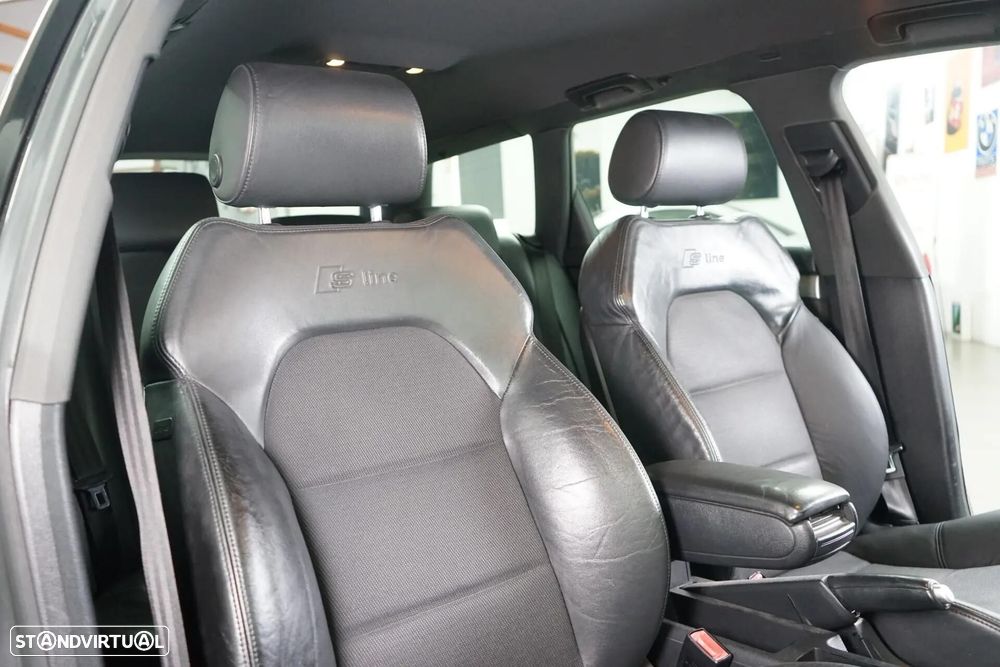 Audi A4 Avant 2.0 TDI S-line Multitronic - 32