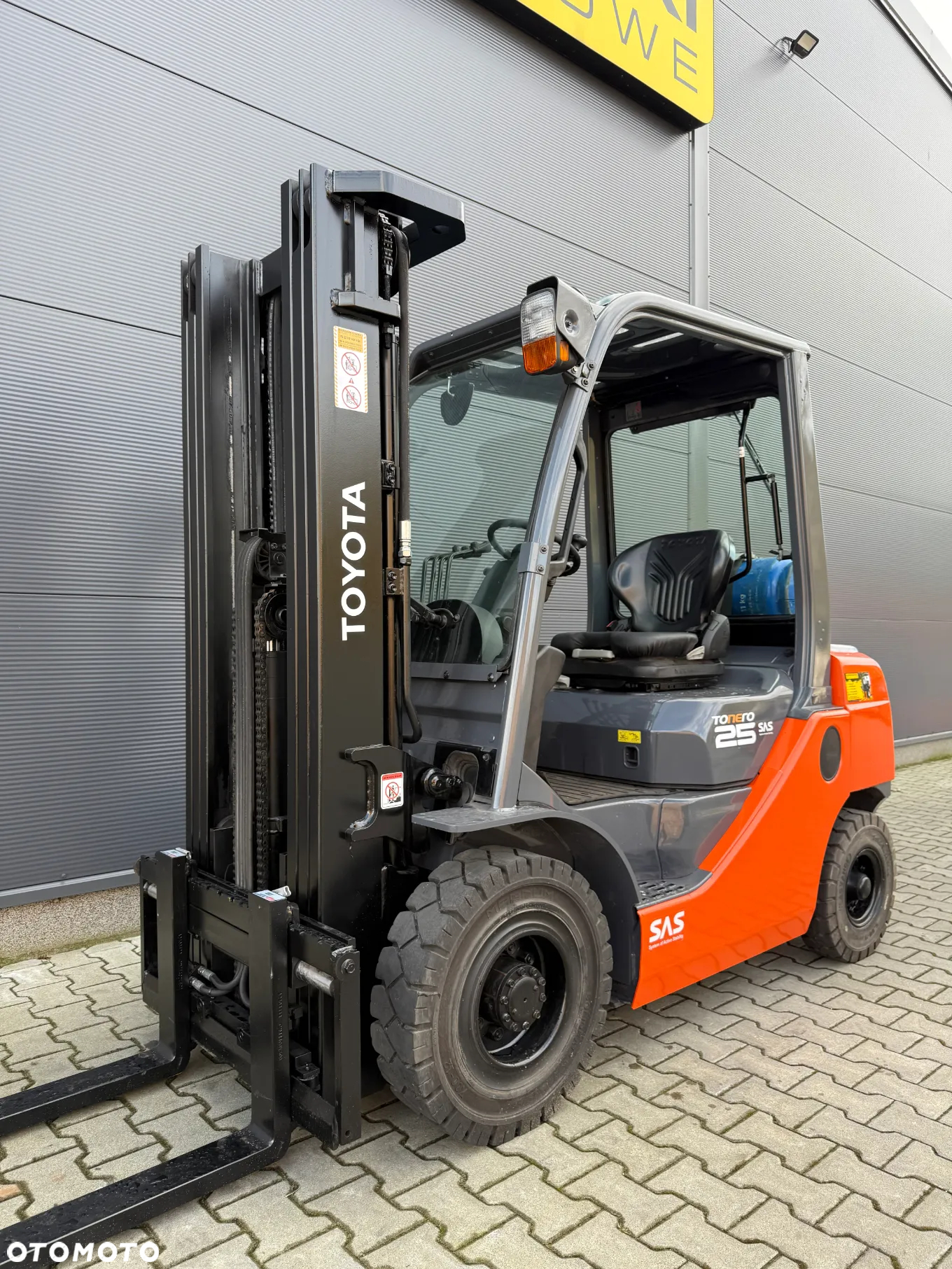 Toyota 02-8FGF25 - 4