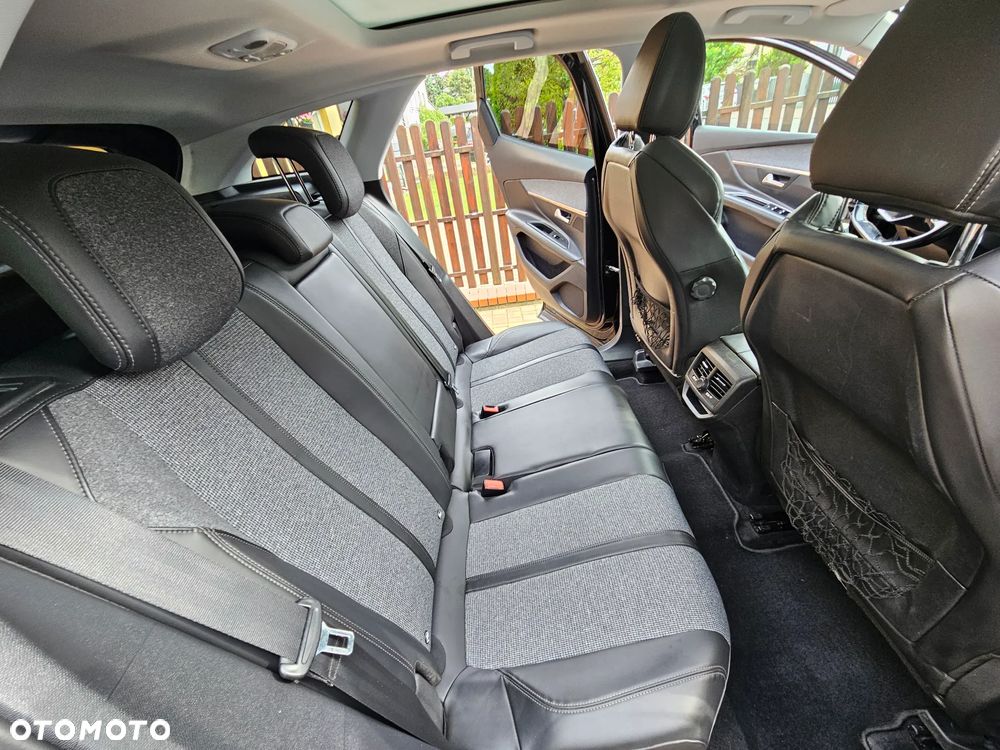 Peugeot 3008 - 12