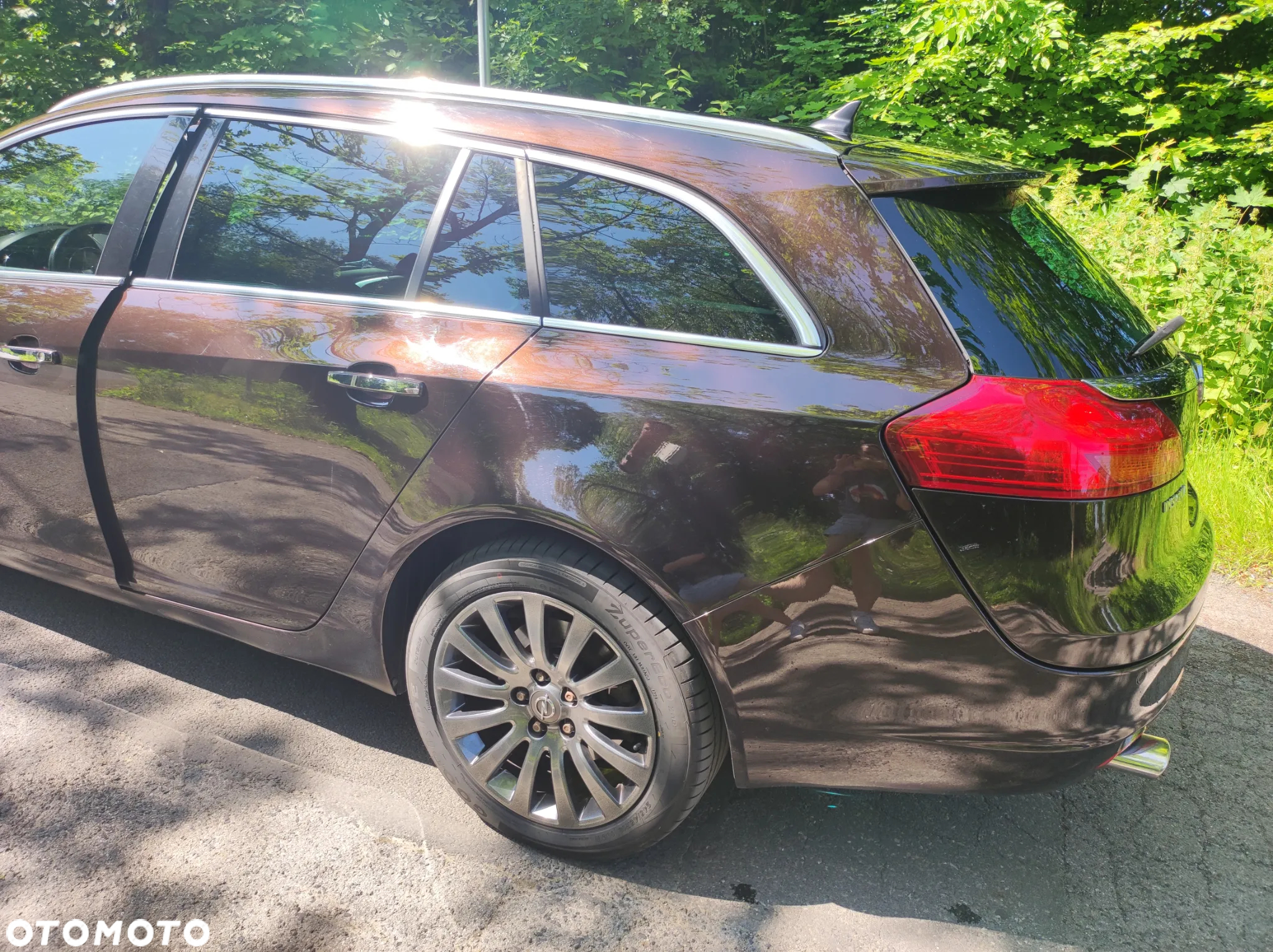 Opel Insignia 2.0 Turbo Sports Tourer 4x4 Automatik Edition - 11