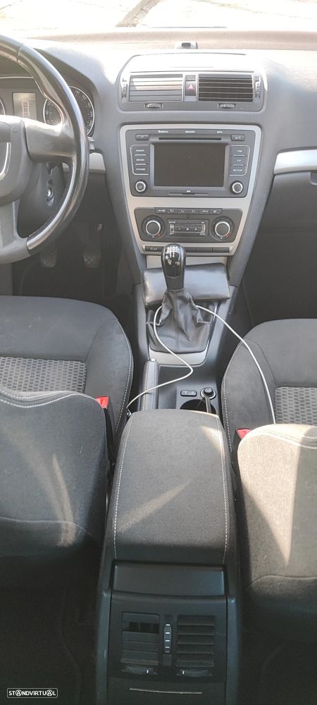 Skoda Octavia Break 1.6 TDi Sportline - 10