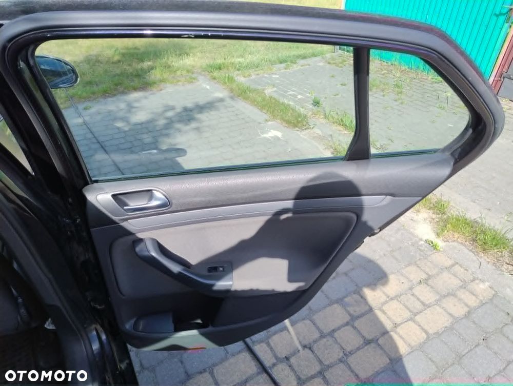 Volkswagen Jetta 1.9 TDI Trendline - 1