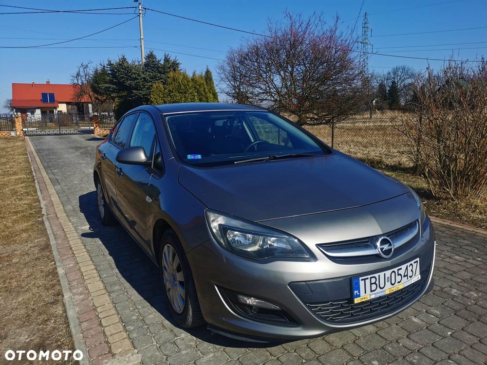 Opel Astra 1.4 T Cosmo - 1