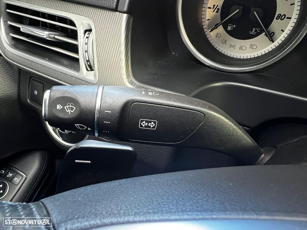 Mercedes-Benz E 250 BlueTEC Avantgarde Auto. - 23
