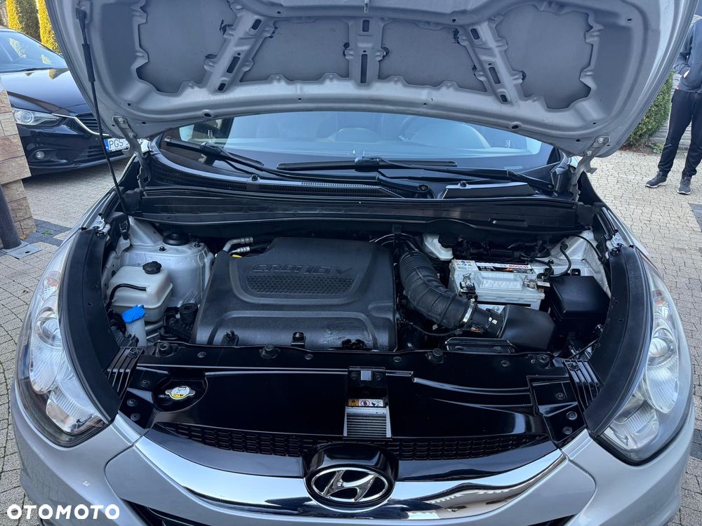 Hyundai ix35 2.0 CRDi 4WD Automatik Premium - 20