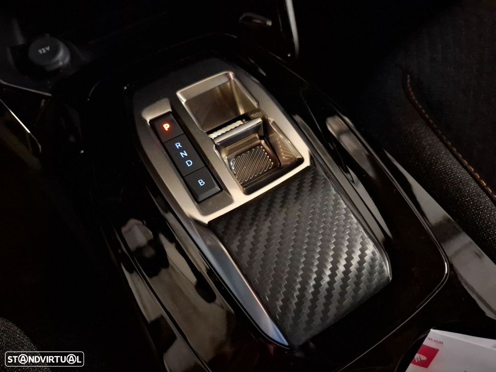 Peugeot e-2008 54 kWh Style - 18