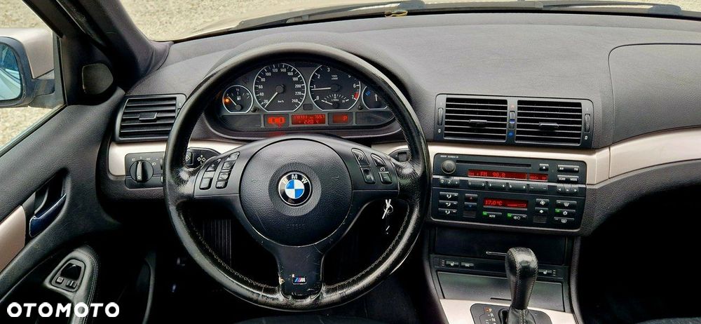 BMW Seria 3 318i Touring Edition Exclusive - 39