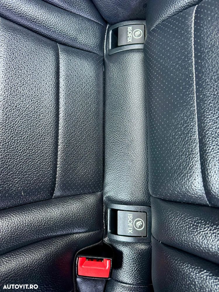 Mercedes-Benz C 220 (BlueTEC) d T 7G-TRONIC AMG Line - 31