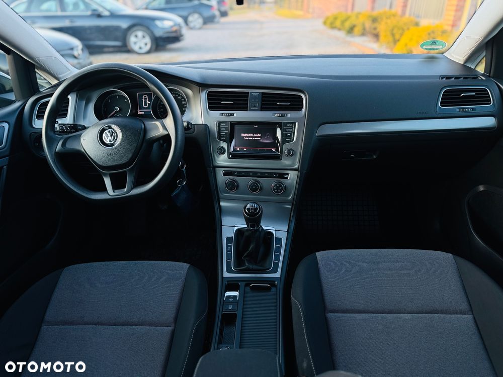 Volkswagen Golf 1.6 TDI BlueMotion Technology Comfortline - 9