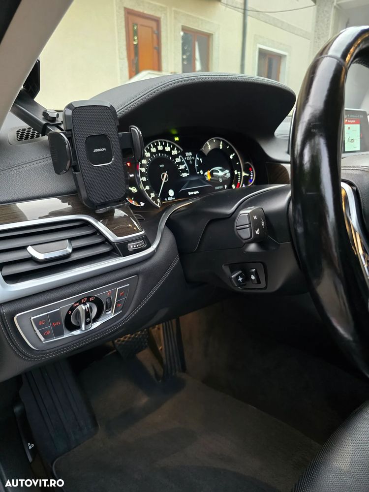 BMW Seria 7 730Ld - 3