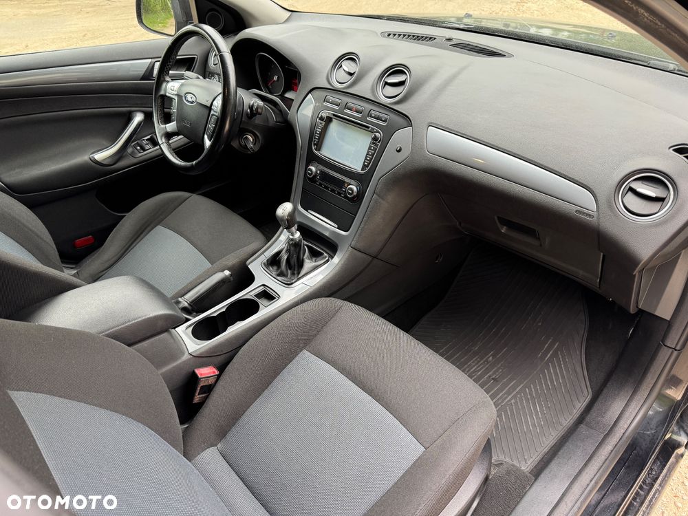 Ford Mondeo 2.0 TDCi Trend - 11