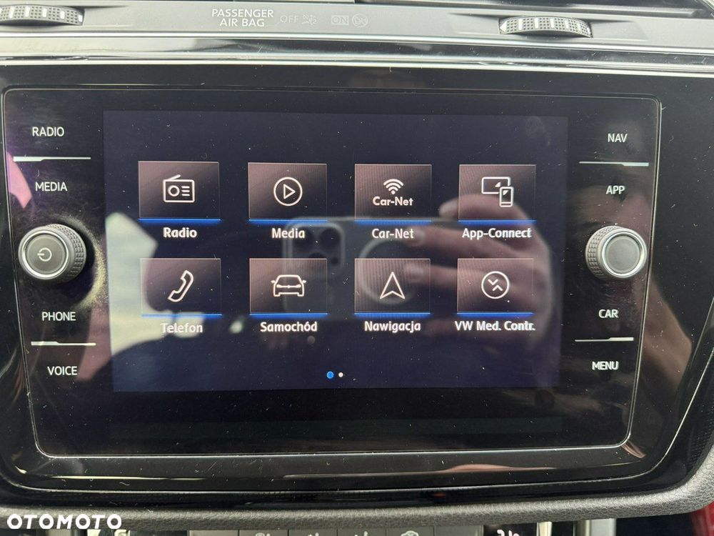 Volkswagen Touran 1.4 TSI (BlueMotion Technology) SOUND - 23