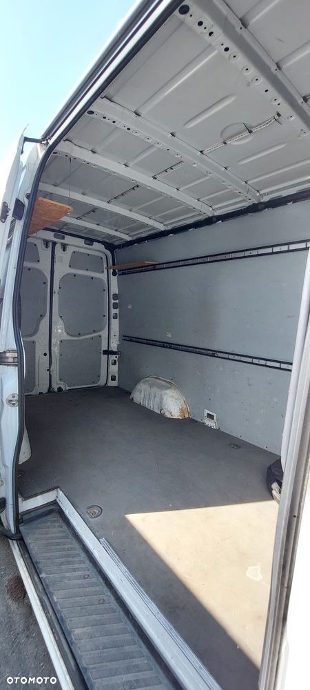 Volkswagen Crafter - 4