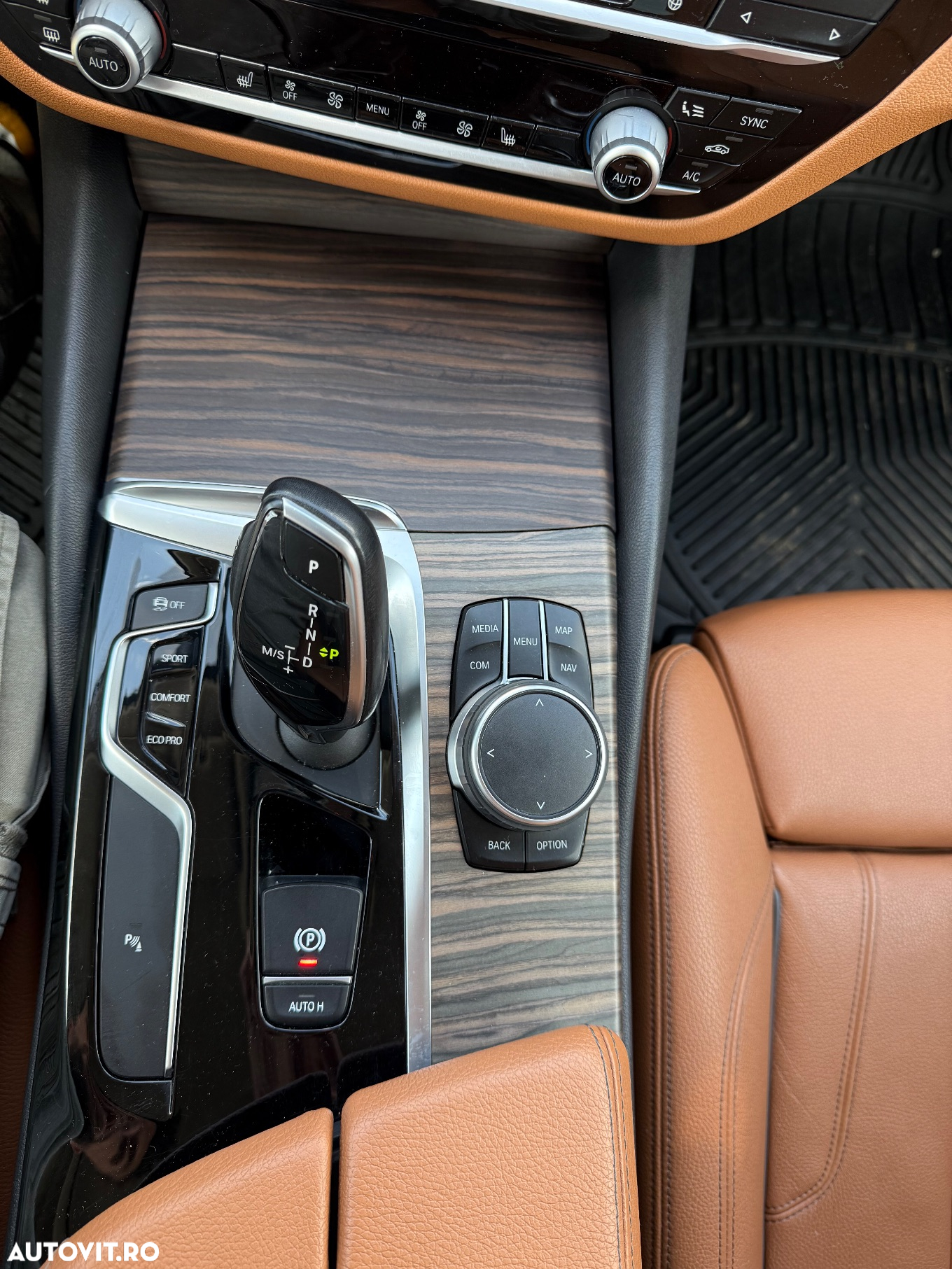 BMW Seria 5 520d Touring Aut. M Sport Edition - 8