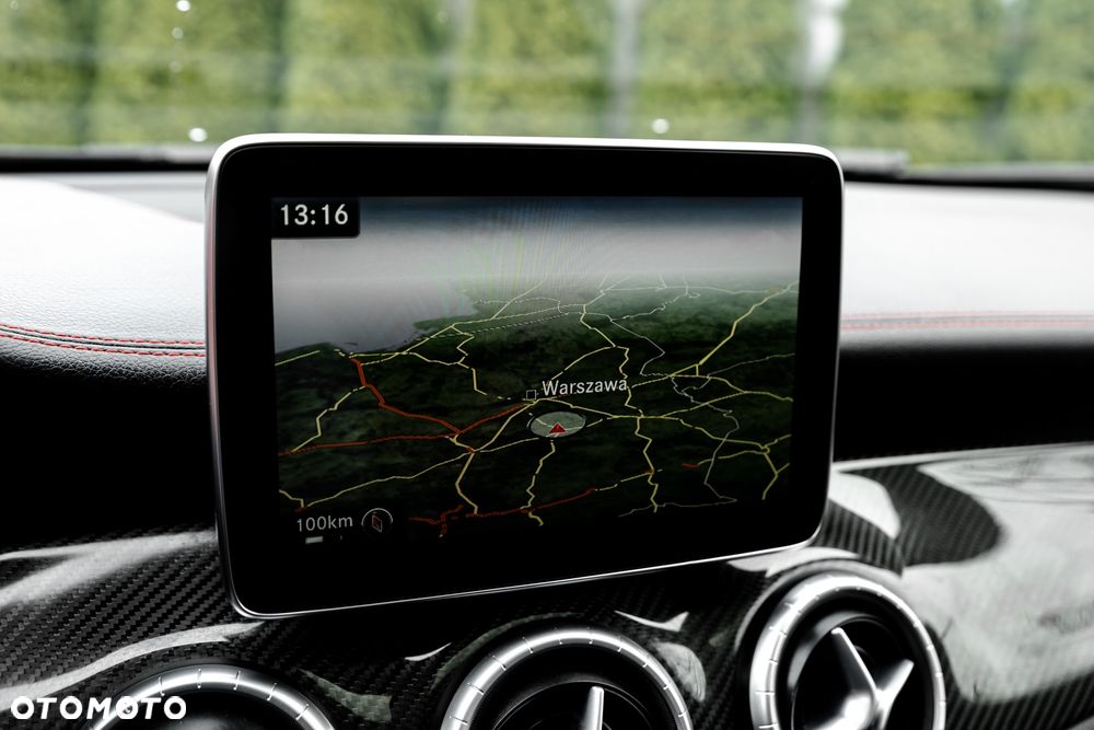 Mercedes-Benz CLA 250 4Matic 7G-DCT AMG Line - 32