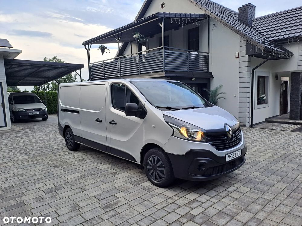 Renault Trafic - 2