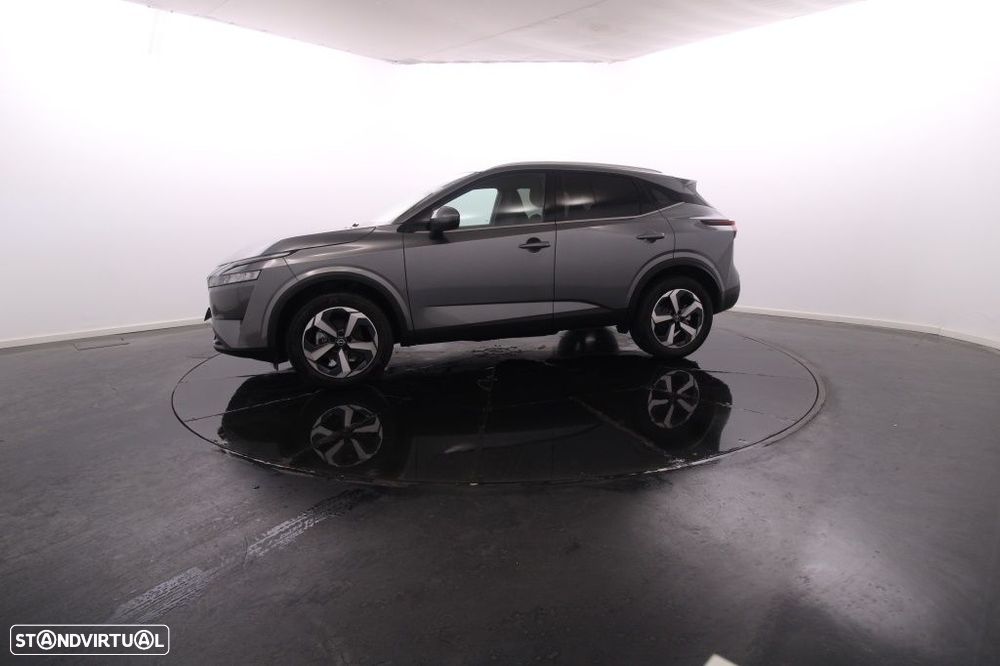 Nissan Qashqai 1.3 DIG-T N-Connecta LED+SKY - 2