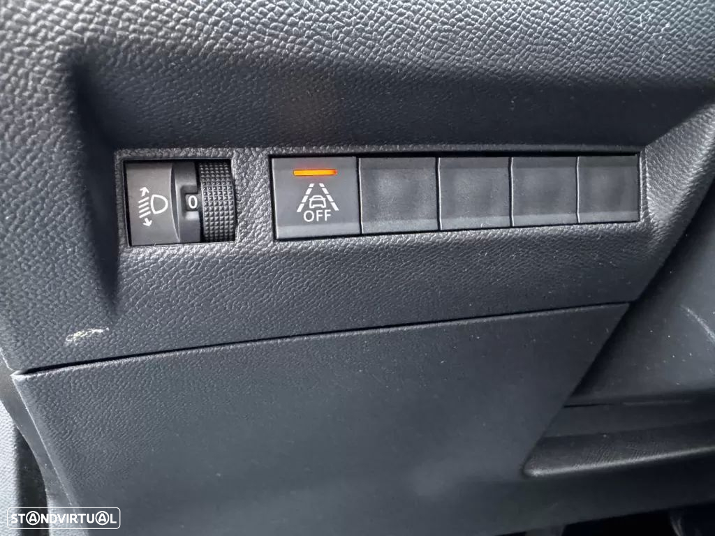 Peugeot 2008 PureTech 100 Active - 15
