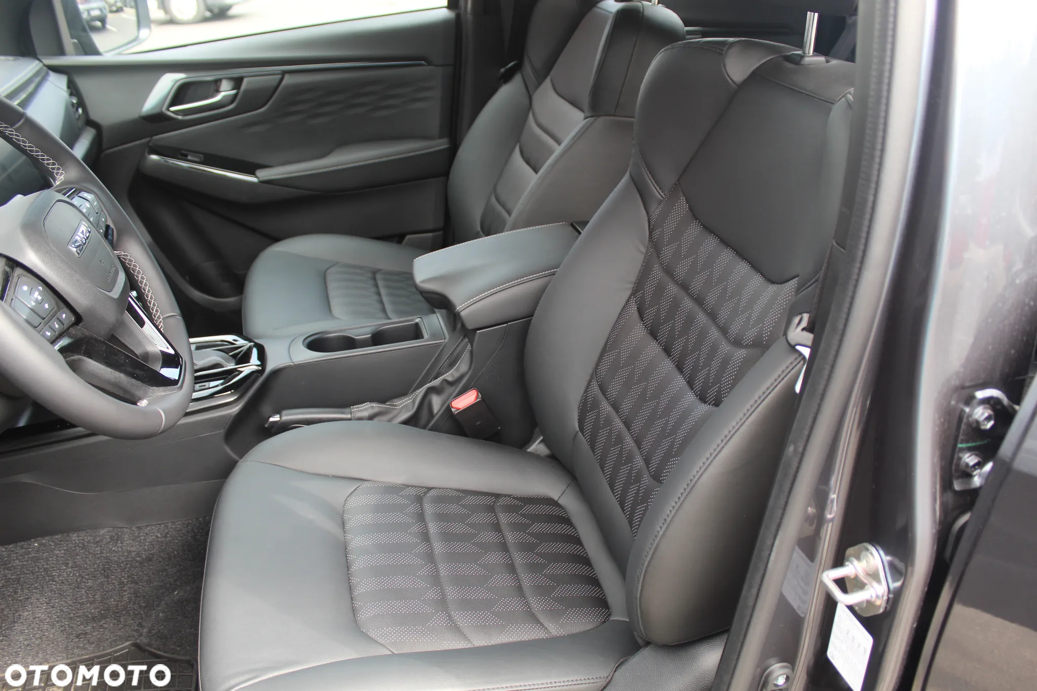 Isuzu D-Max 1.9 DC LSE - 9