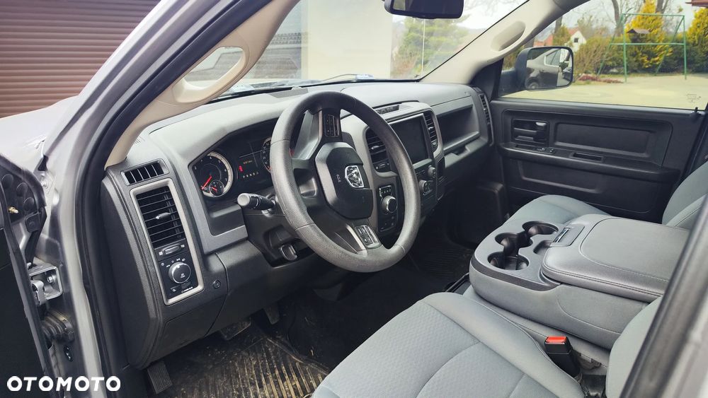 Dodge RAM 5.7 4x4 - 15