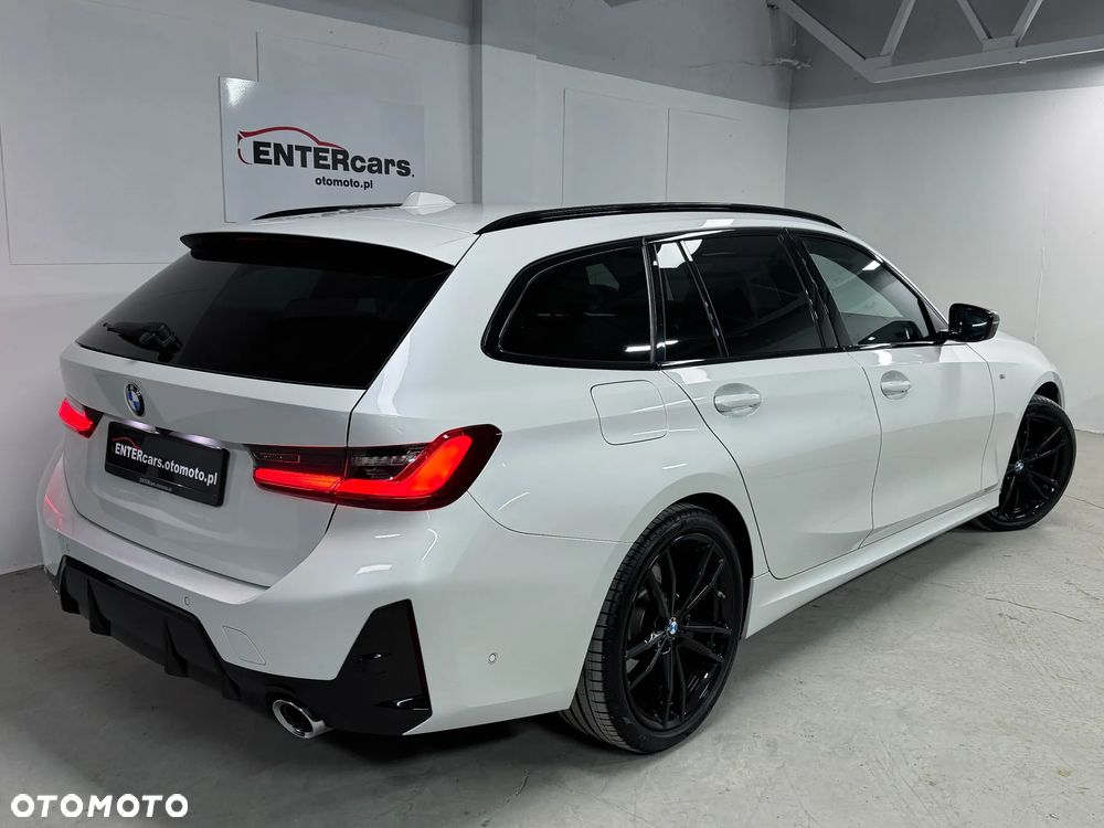 BMW Seria 3 320d Touring xDrive M Sport - 13