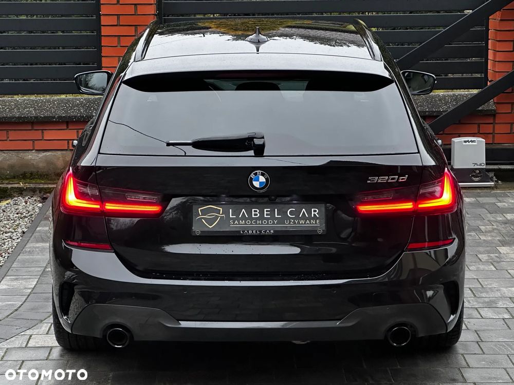 BMW Seria 3 320d M Sport Shadow sport - 12