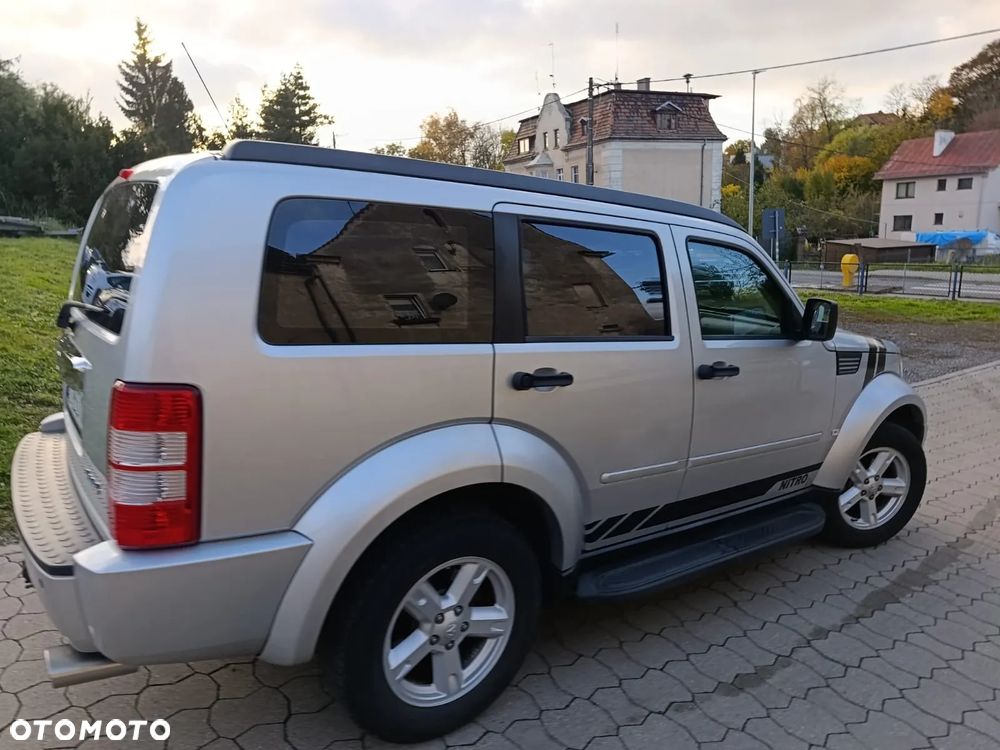Dodge Nitro 3.7 V6 SLT 4WD - 21
