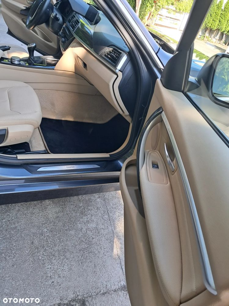 BMW Seria 3 320d Efficient Dynamics Luxury Line Purity - 20