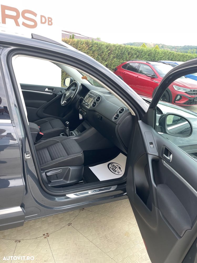Volkswagen Tiguan 2.0 TDI SCR BlueMotion Technology Sport & Style - 21