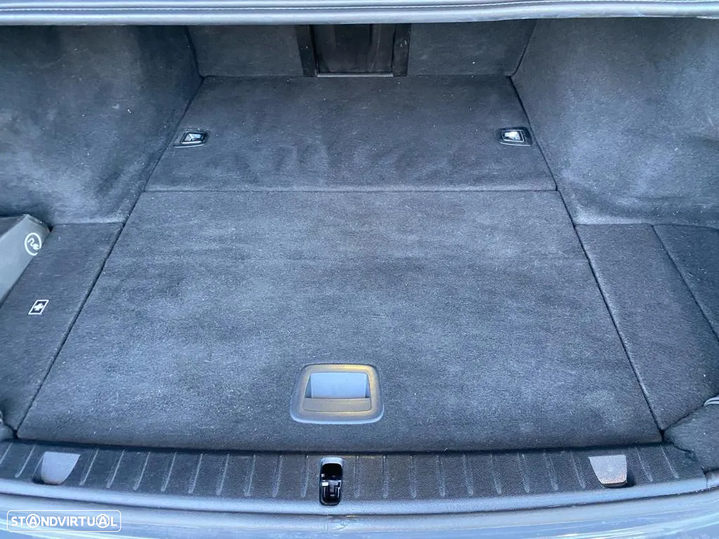 BMW 745 e iPerformance Pack M Auto - 25