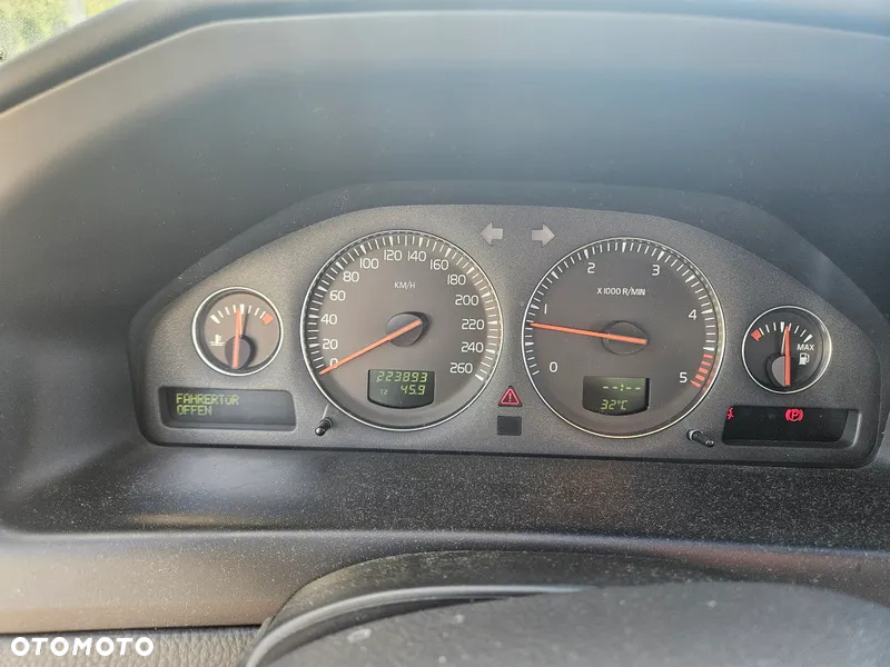 Volvo S60 2.4 D5 - 9