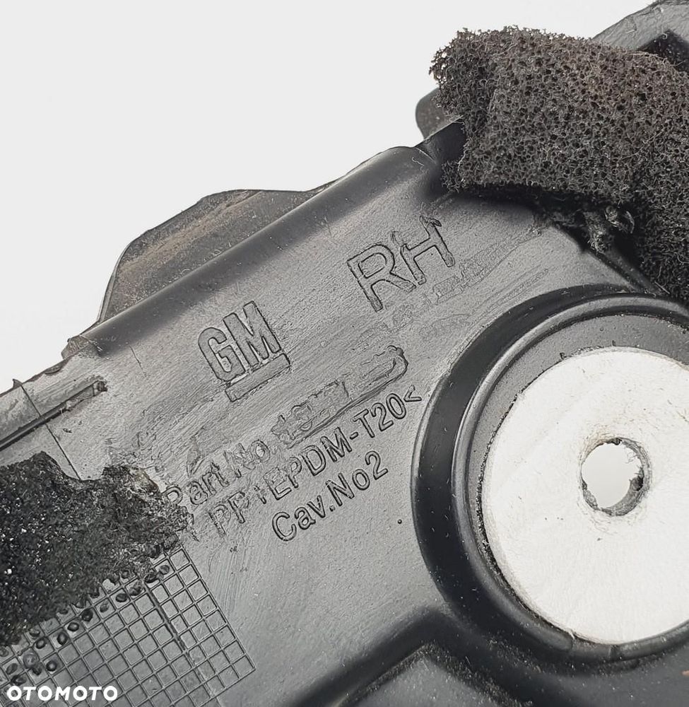 ŚLIZG ZDERZAKA PRAWY TYŁ OPEL INSIGNIA A 20972996 - 4
