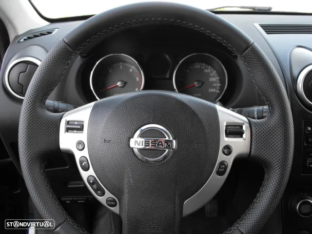 Nissan Qashqai +2 1.5 dCi Tekna Pele Choc +Navi - 9