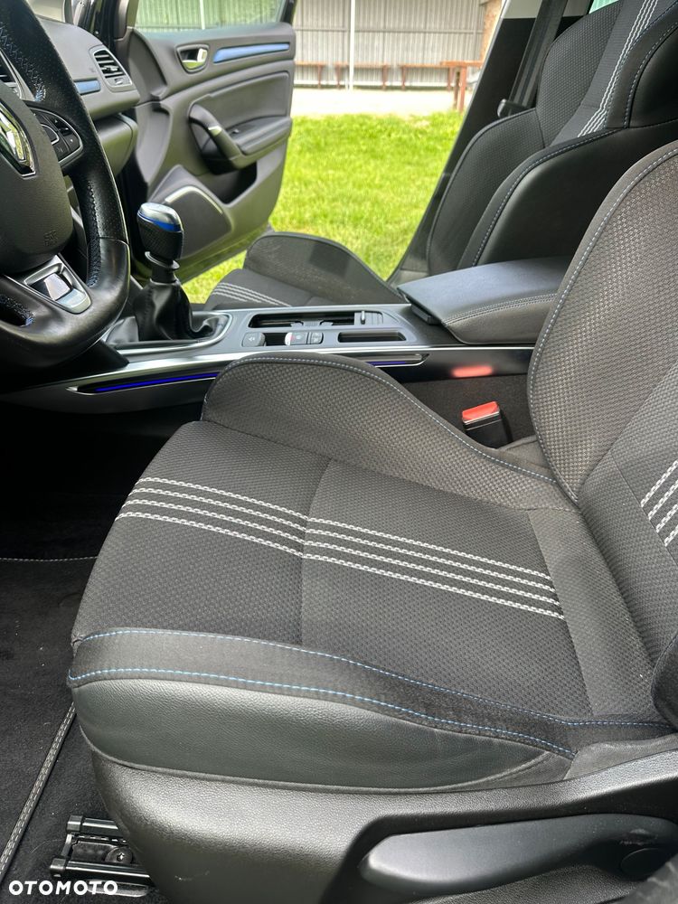 Renault Megane BLUE dCi 115 GT LINE - 32