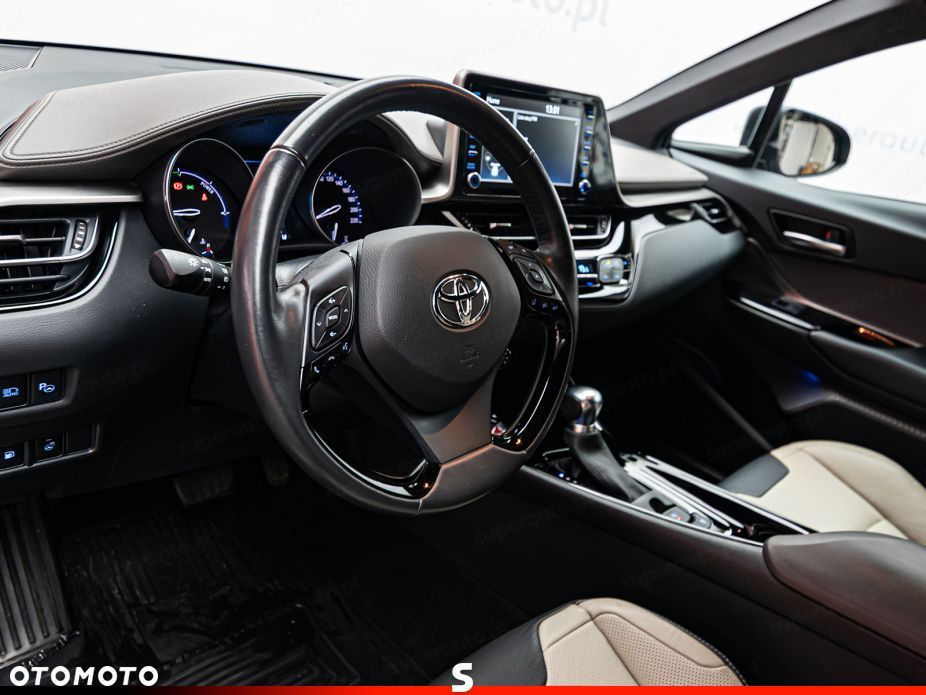 Toyota C-HR 2.0 Hybrid Executive - 7