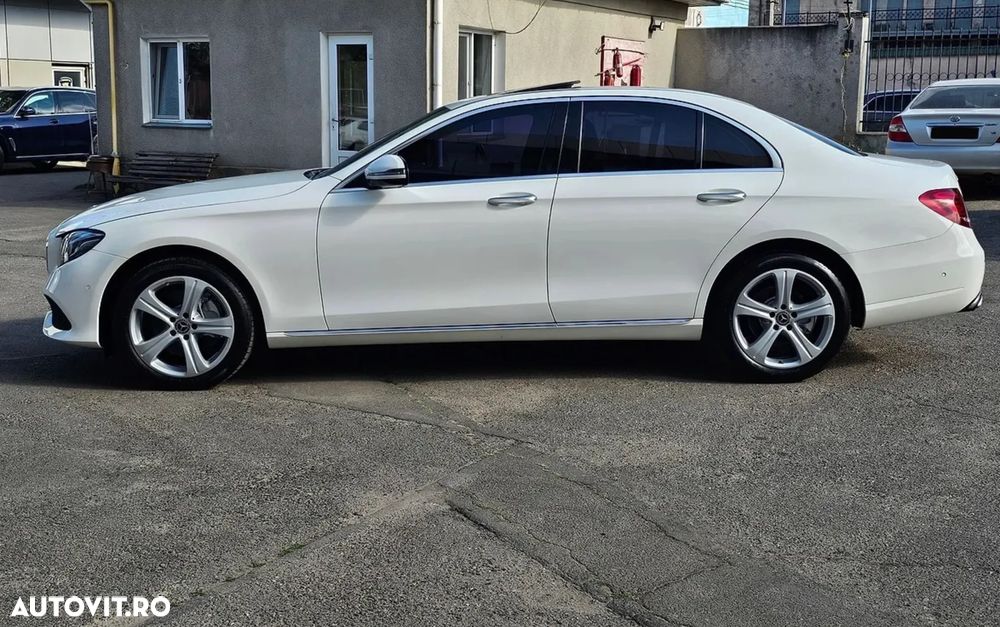 Mercedes-Benz E 220 d Aut. - 4