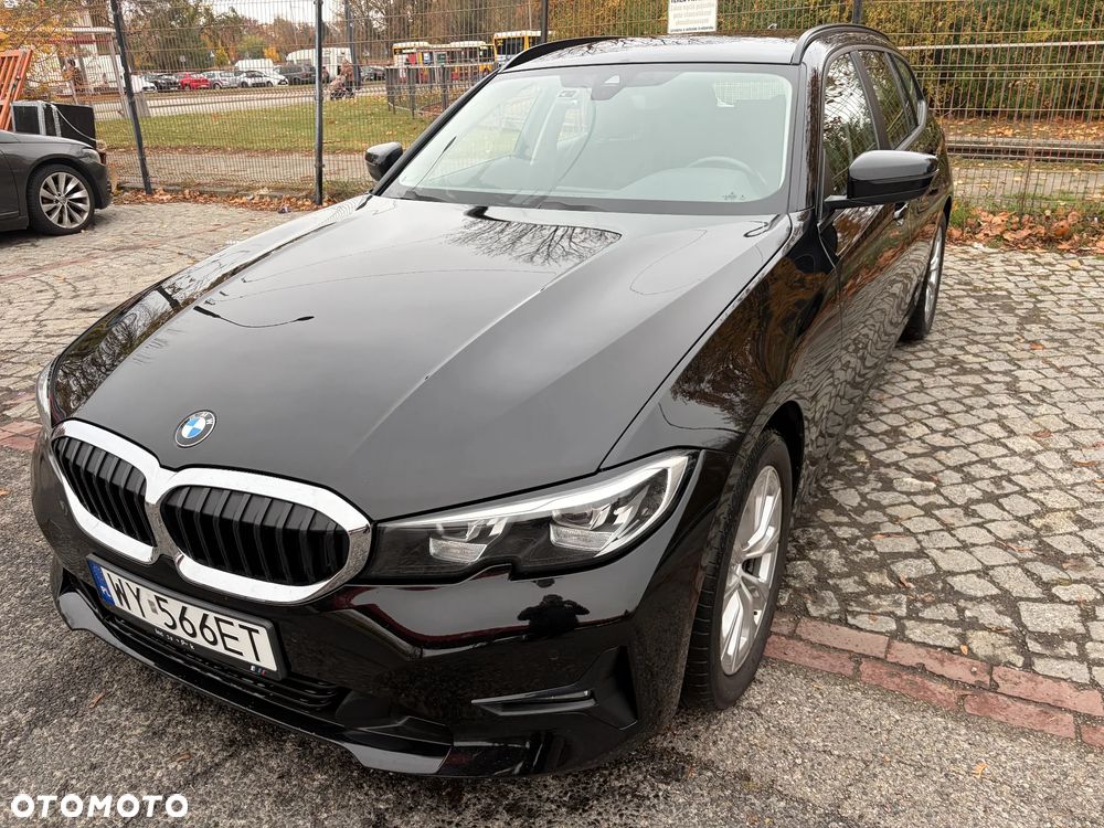BMW 3 Series 2020 photo 2